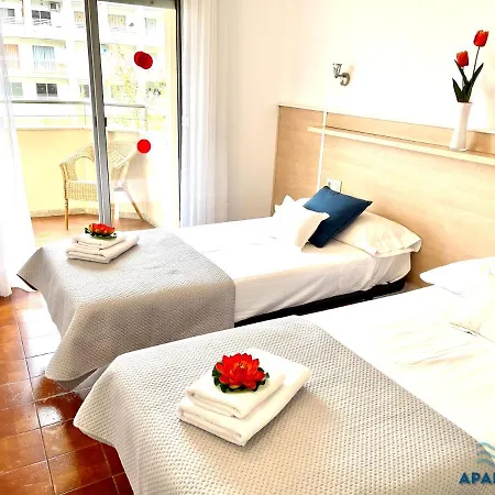 Apartbeach Murillos Centricos Climatizados Y Piscinas 公寓