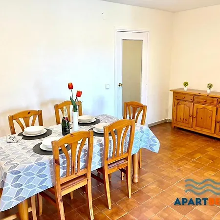 Apartbeach Murillos Centricos Climatizados Y Piscinas Salou