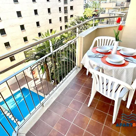 Apartbeach Murillos Centricos Climatizados Y Piscinas