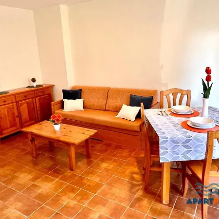 Apartbeach Murillos Centricos Climatizados Y Piscinas *